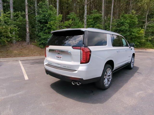 2024 GMC Yukon XL Vehicle Photo in ALBERTVILLE, AL 35950-0246