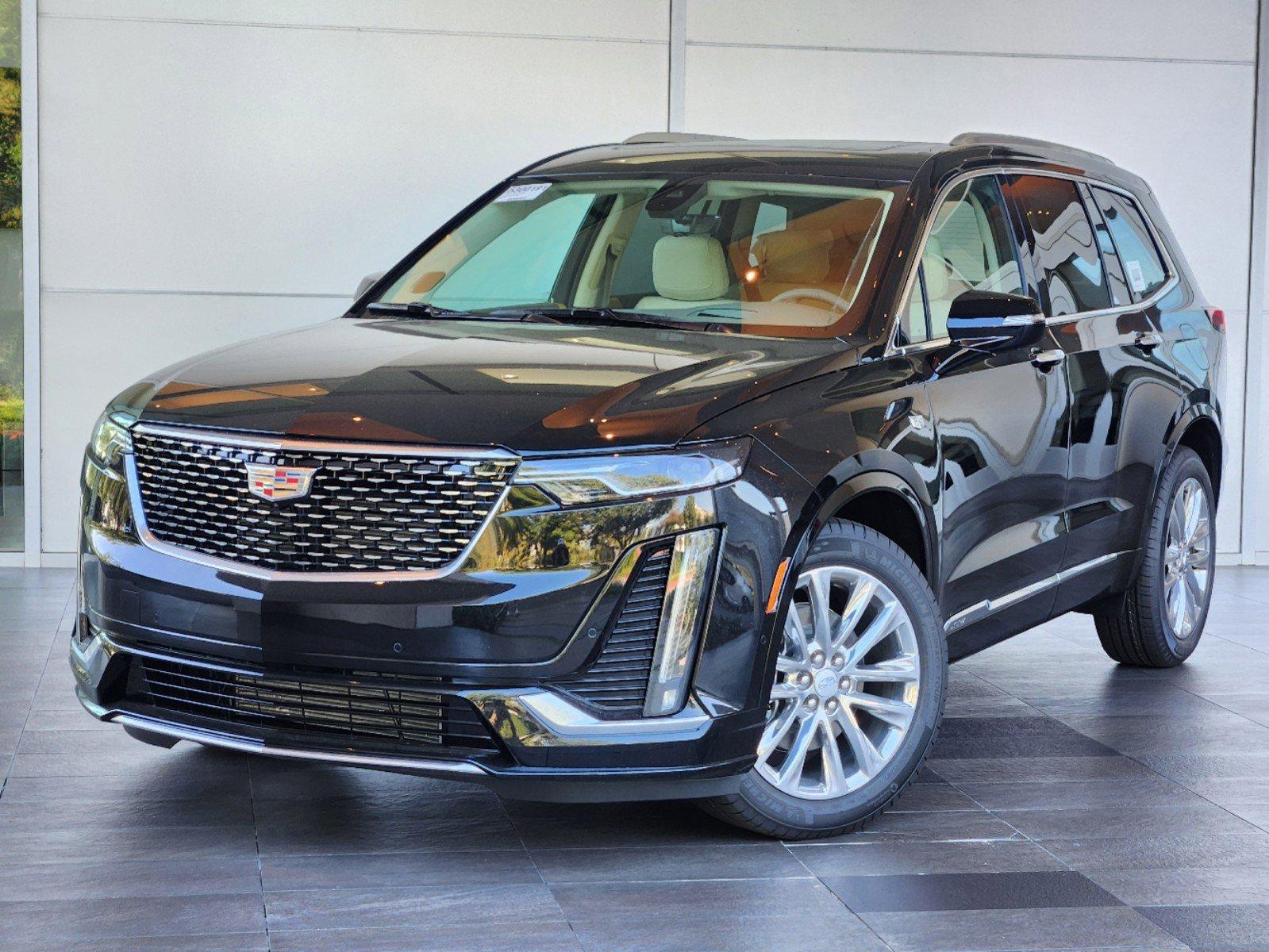 2025 Cadillac XT6 Vehicle Photo in HOUSTON, TX 77079-1502