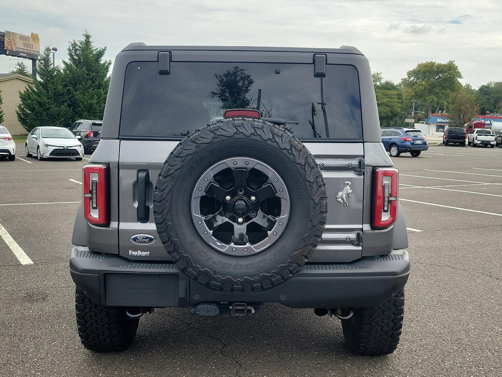 2021 Ford Bronco Vehicle Photo in Trevose, PA 19053