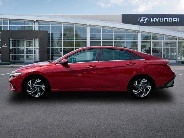 2024 Hyundai ELANTRA Vehicle Photo in O'Fallon, IL 62269