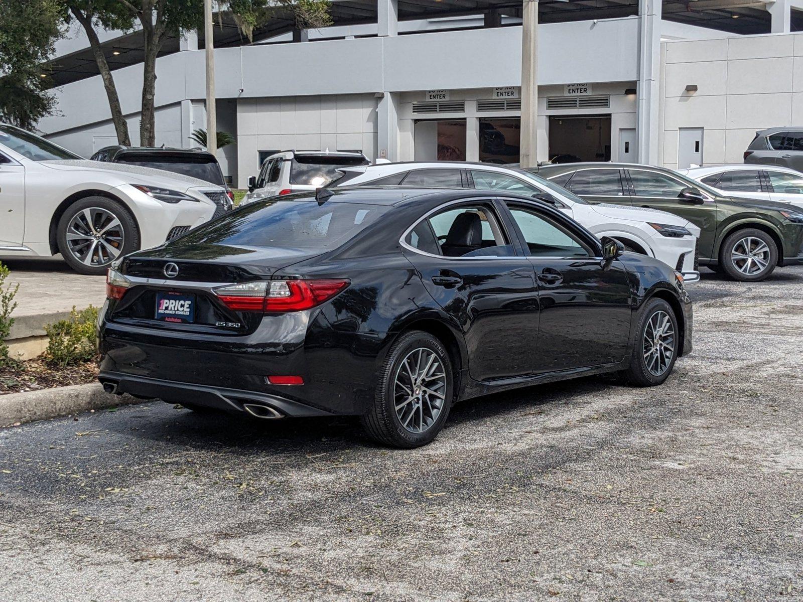 2017 Lexus ES 350 Vehicle Photo in Tampa, FL 33614