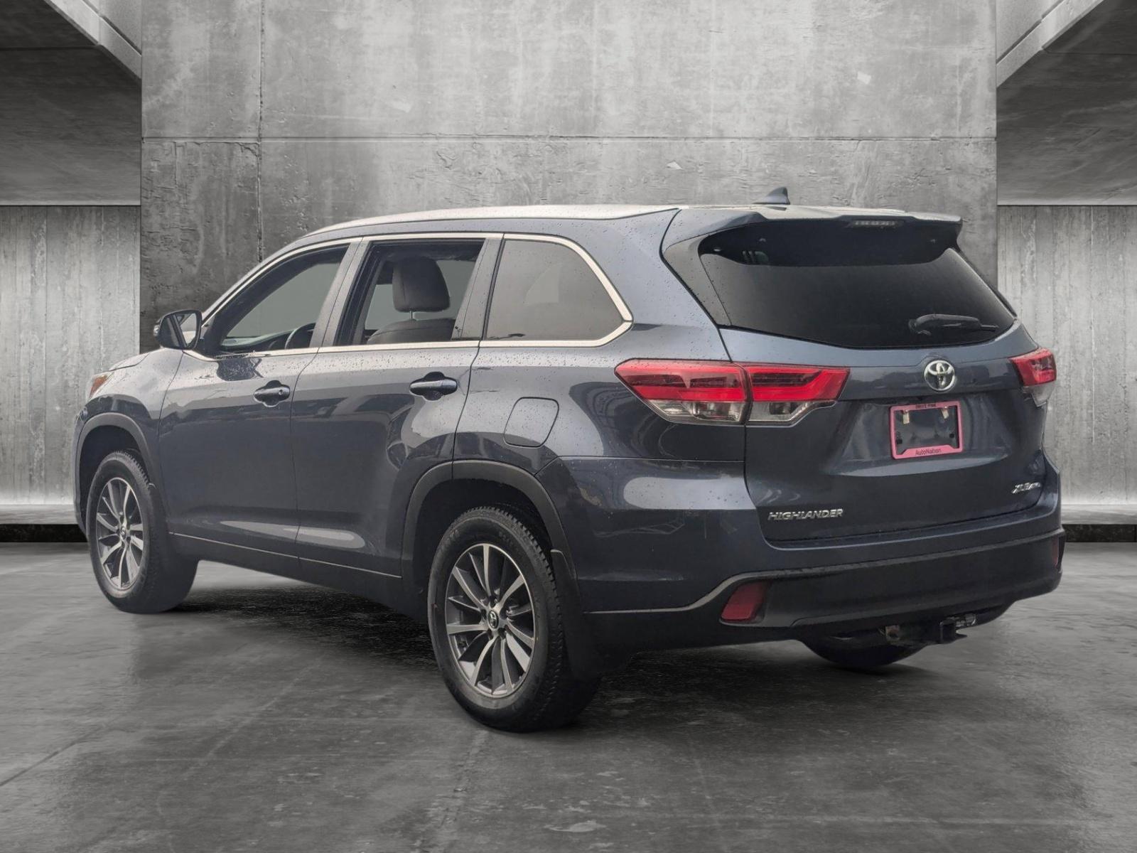 2019 Toyota Highlander Vehicle Photo in Cockeysville, MD 21030-2508