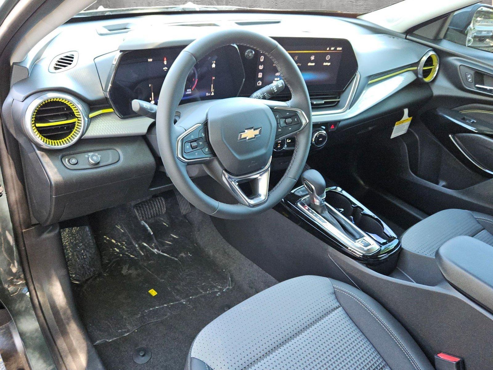 2025 Chevrolet Trax Vehicle Photo in GILBERT, AZ 85297-0446