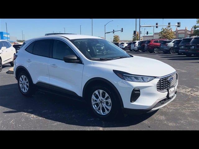 Used 2023 Ford Escape Active with VIN 1FMCU0GN0PUA08875 for sale in Fenton, MO