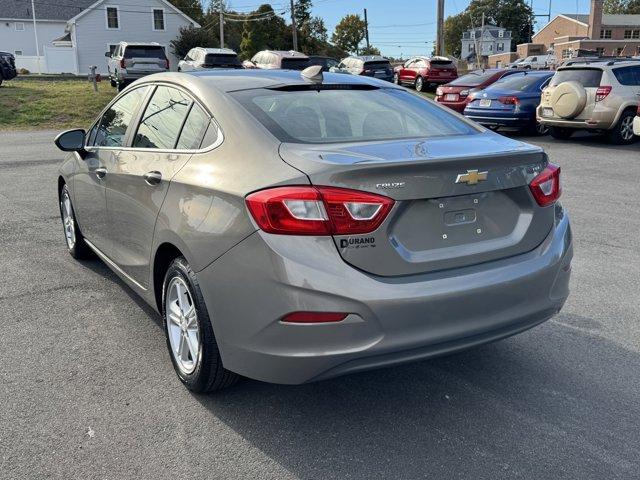 2017 Chevrolet Cruze Vehicle Photo in LEOMINSTER, MA 01453-2952