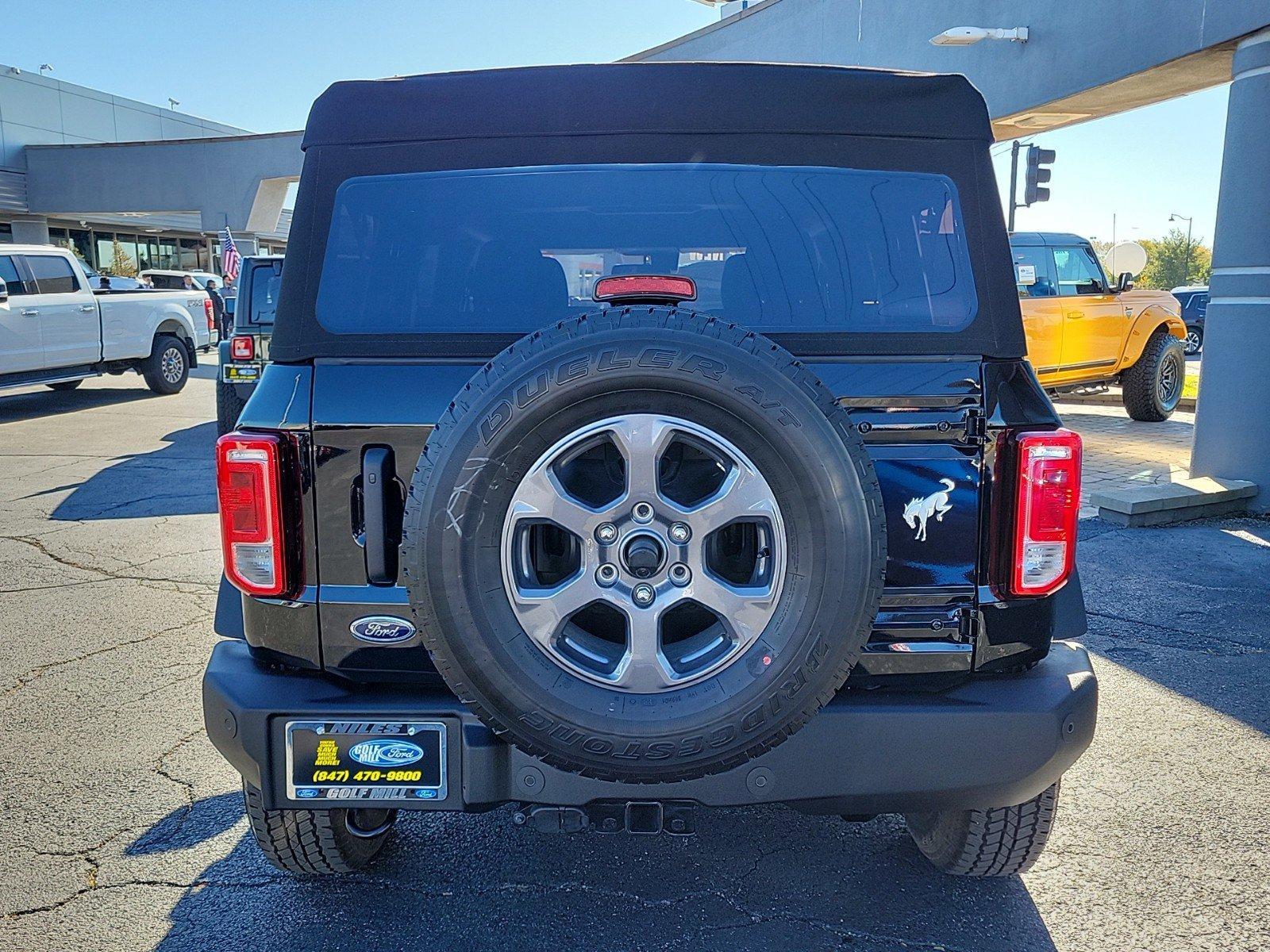 2023 Ford Bronco Vehicle Photo in Plainfield, IL 60586