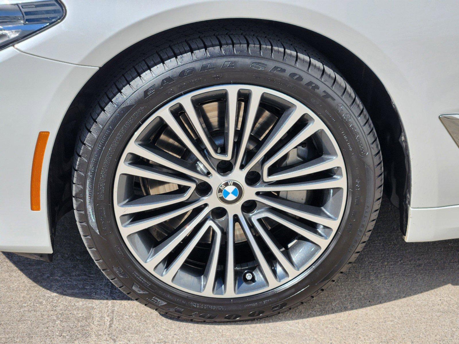 2020 BMW 530i Vehicle Photo in GRAPEVINE, TX 76051-8302