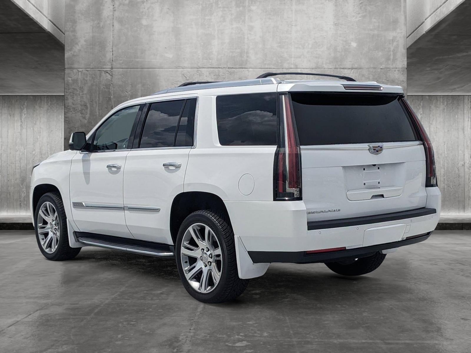 2016 Cadillac Escalade Vehicle Photo in WEST PALM BEACH, FL 33407-3296