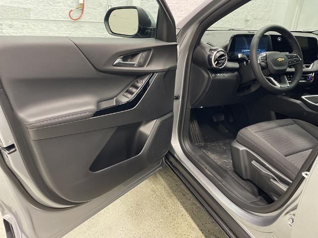 2025 Chevrolet Equinox Vehicle Photo in ROGERS, MN 55374-9422