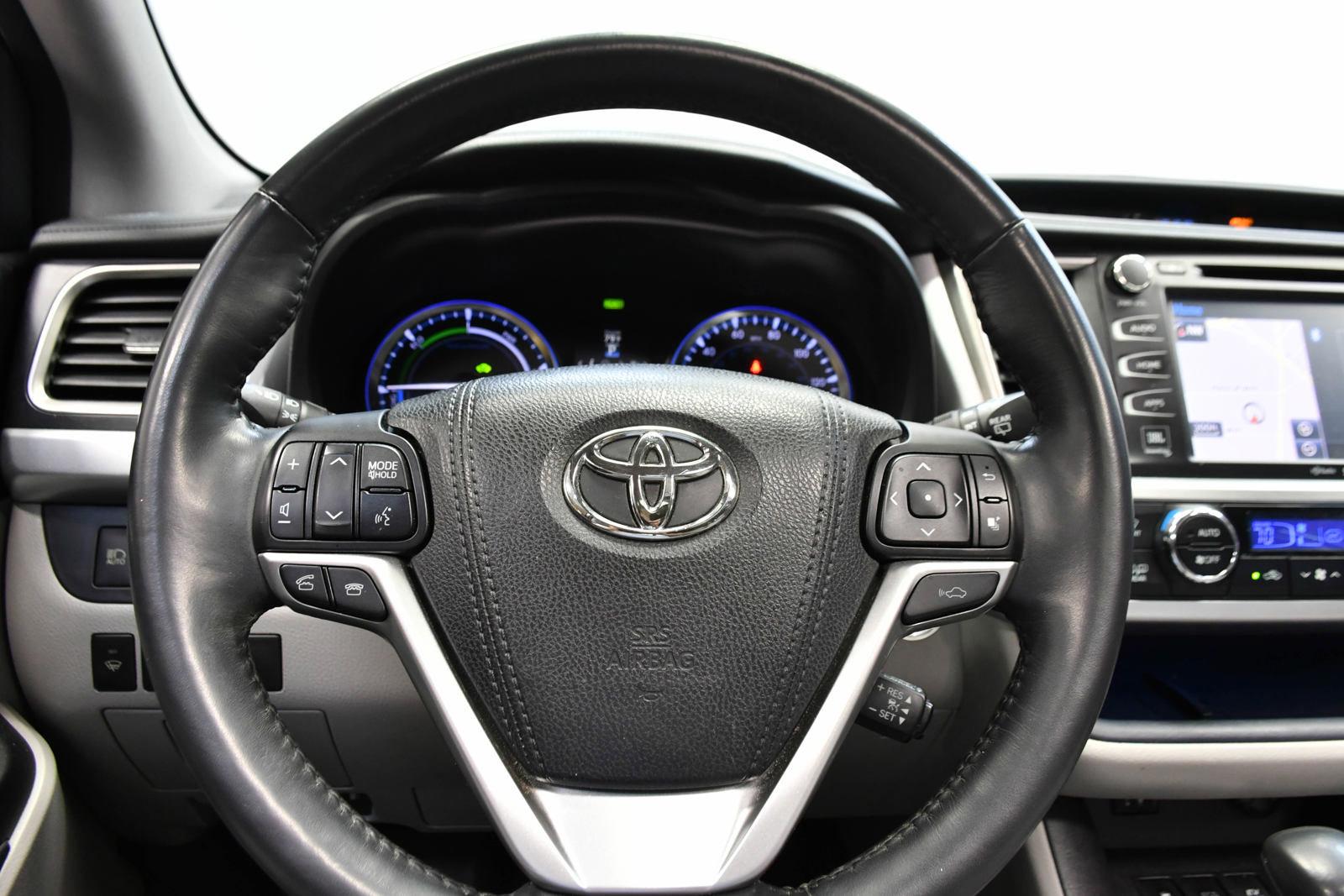 2015 Toyota Highlander Hybrid Vehicle Photo in DALLAS, TX 75235