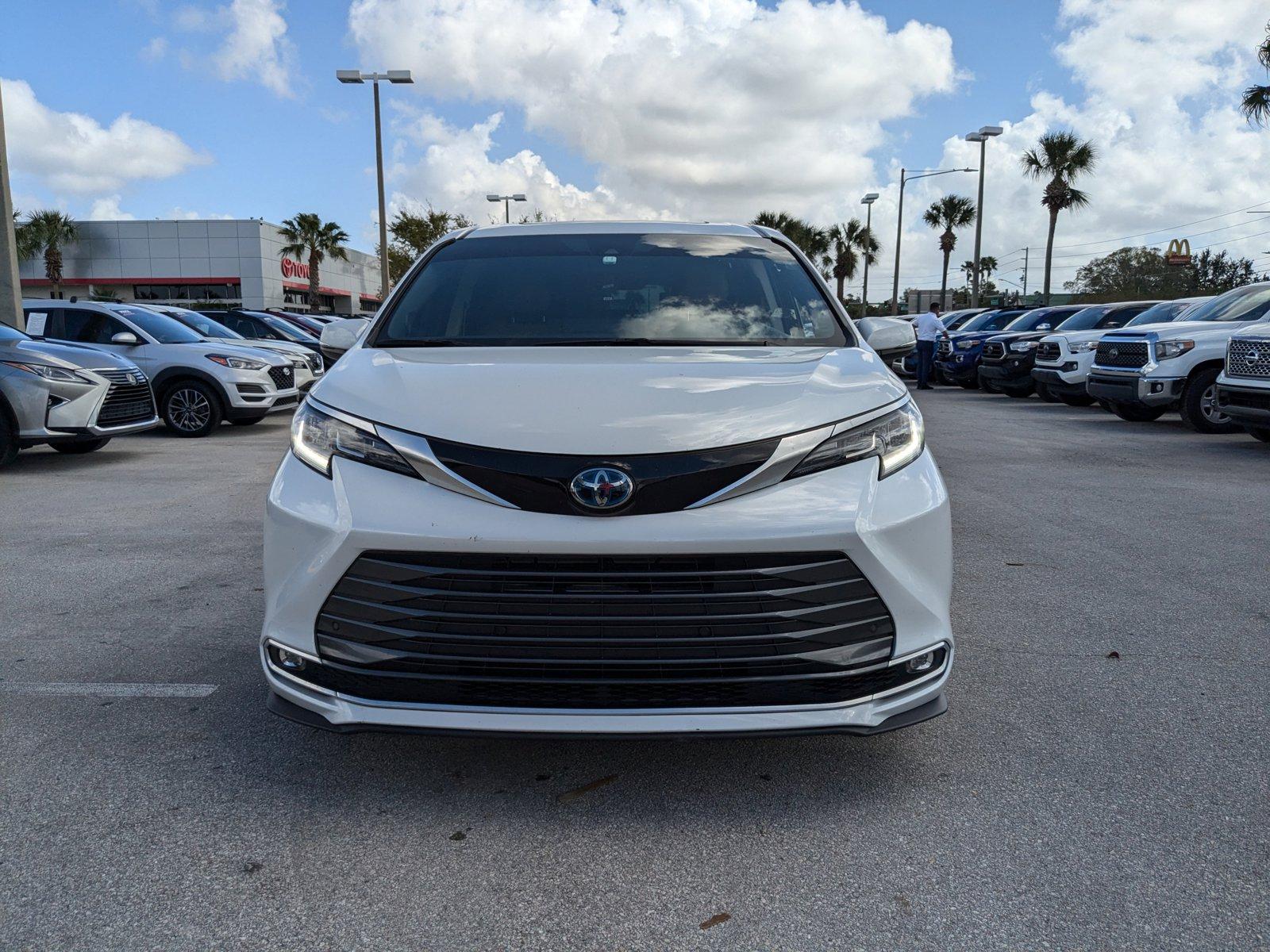 2022 Toyota Sienna Vehicle Photo in Winter Park, FL 32792