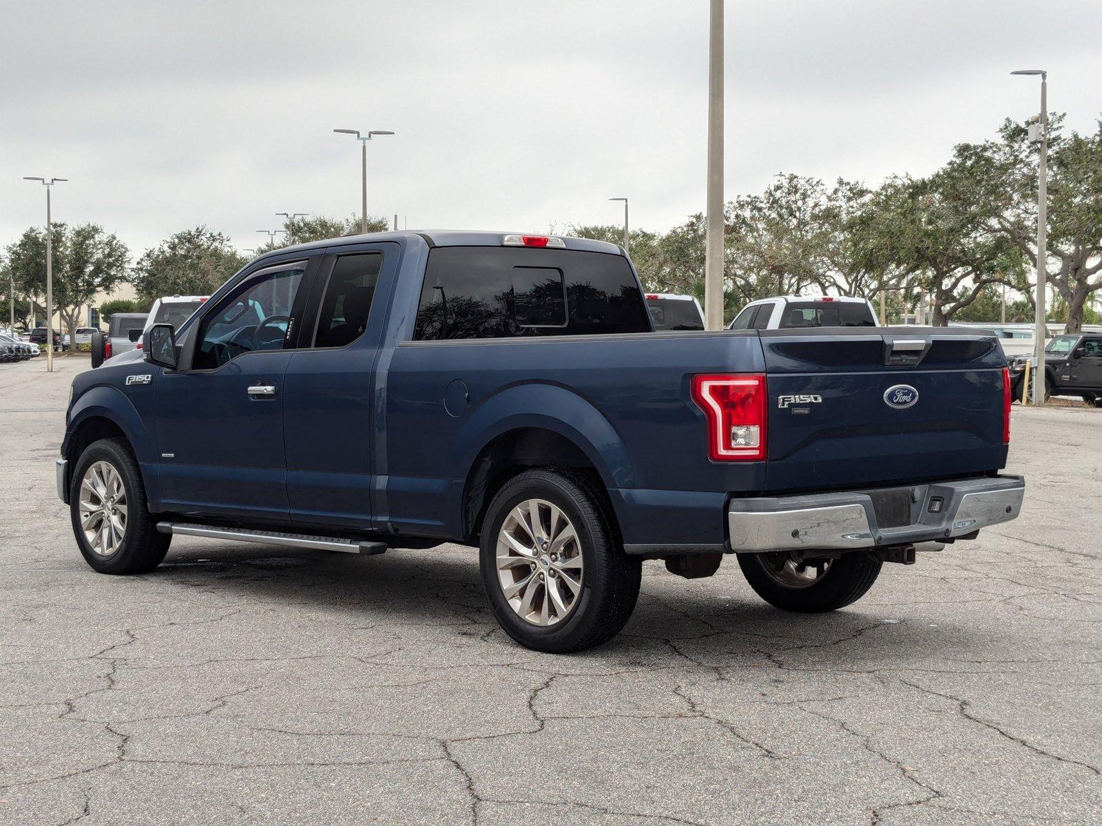 2016 Ford F-150 Vehicle Photo in St. Petersburg, FL 33713