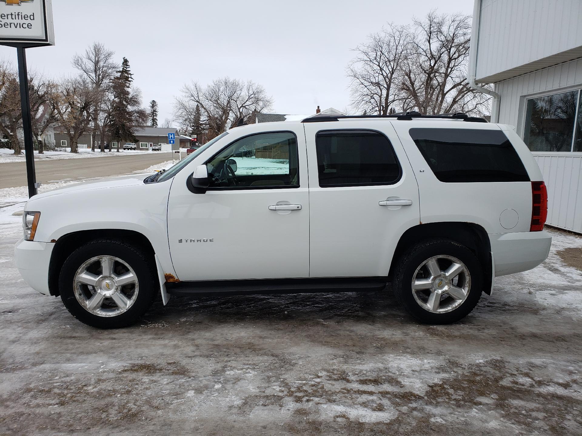 Used 2007 Chevrolet Tahoe LT with VIN 1GNFK13067R101689 for sale in Cavalier, ND