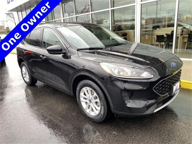 2020 Ford Escape Vehicle Photo in Green Bay, WI 54304