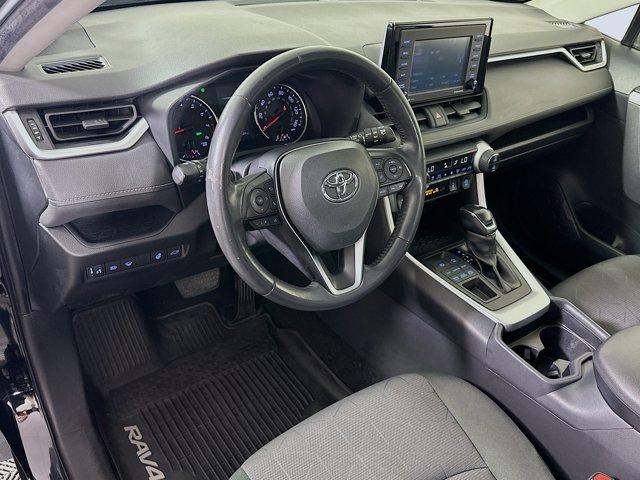 2020 Toyota RAV4 Vehicle Photo in Flemington, NJ 08822