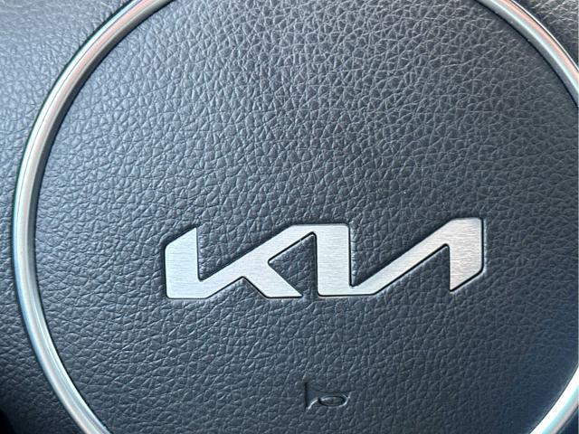 2023 Kia K5 Vehicle Photo in DUNN, NC 28334-8900