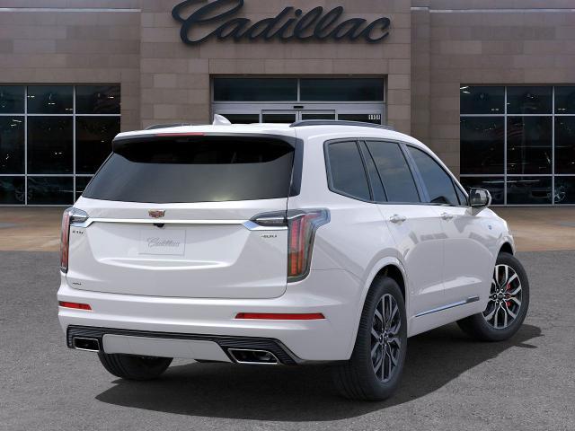 2025 Cadillac XT6 Vehicle Photo in KANSAS CITY, MO 64114-4545