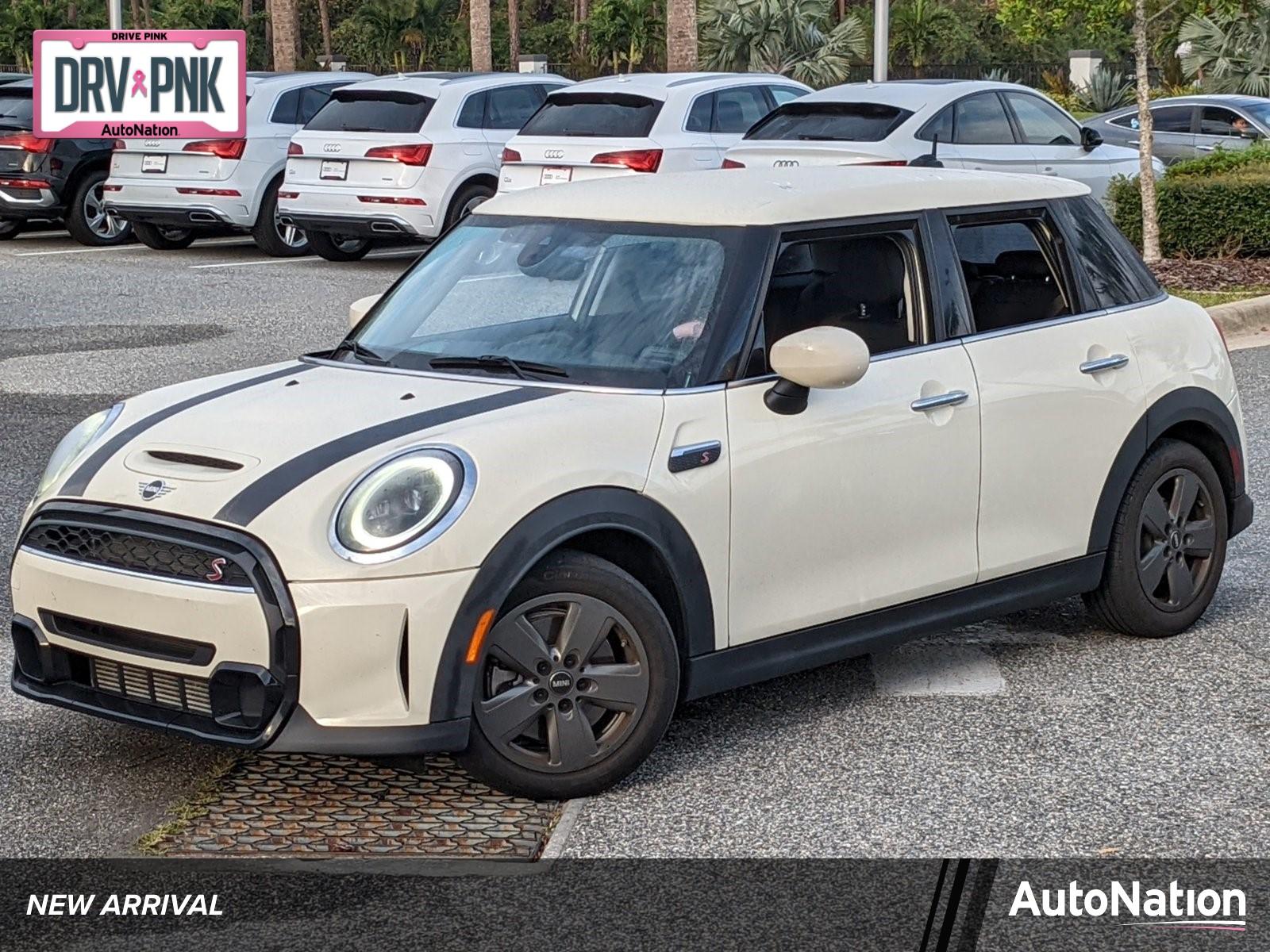 2022 MINI Cooper S Hardtop 4 Door Vehicle Photo in Orlando, FL 32811