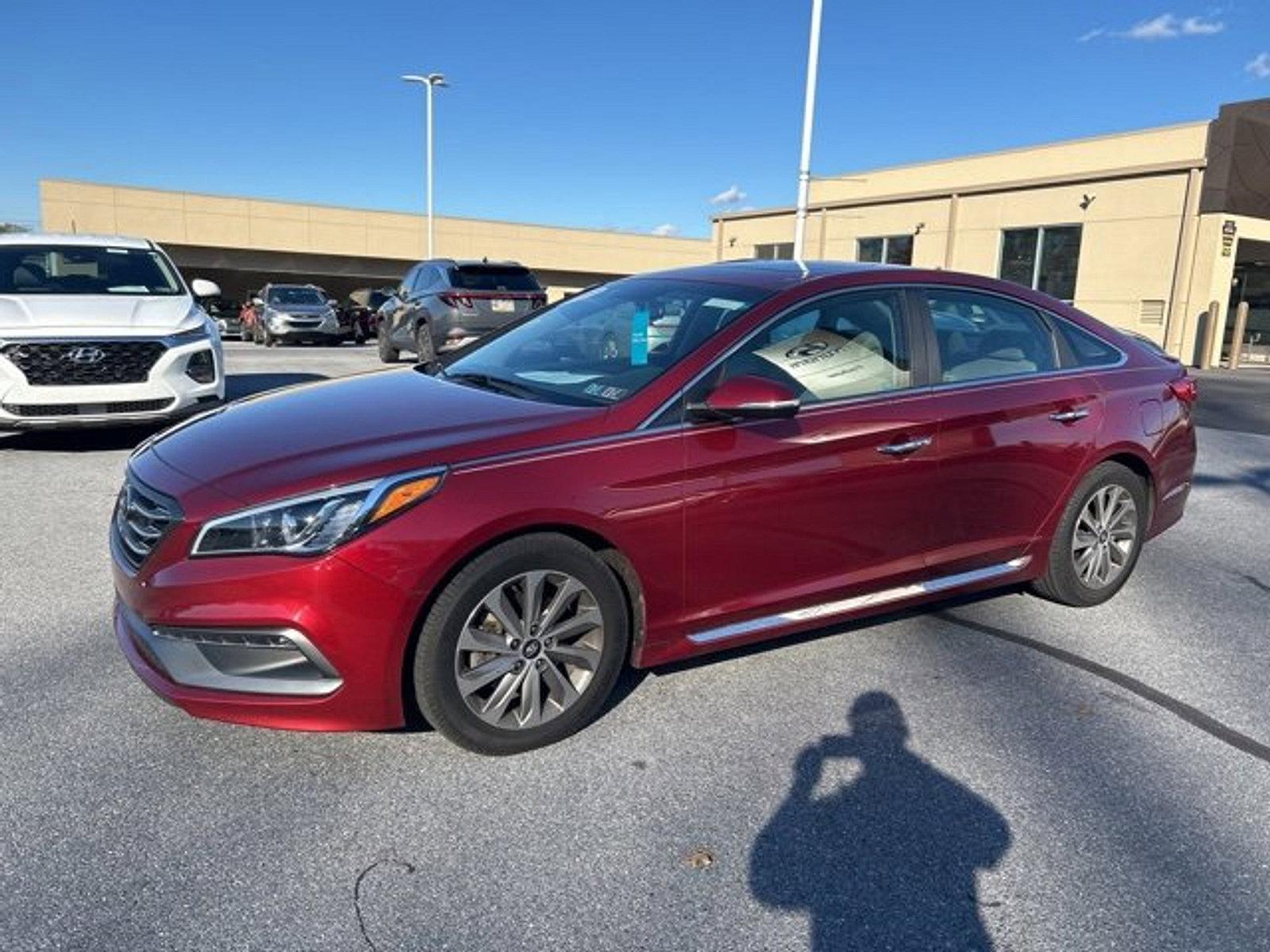 2016 Hyundai SONATA Vehicle Photo in Harrisburg, PA 17111