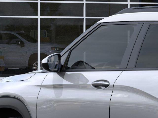 2025 Chevrolet Trailblazer Vehicle Photo in NEDERLAND, TX 77627-8017