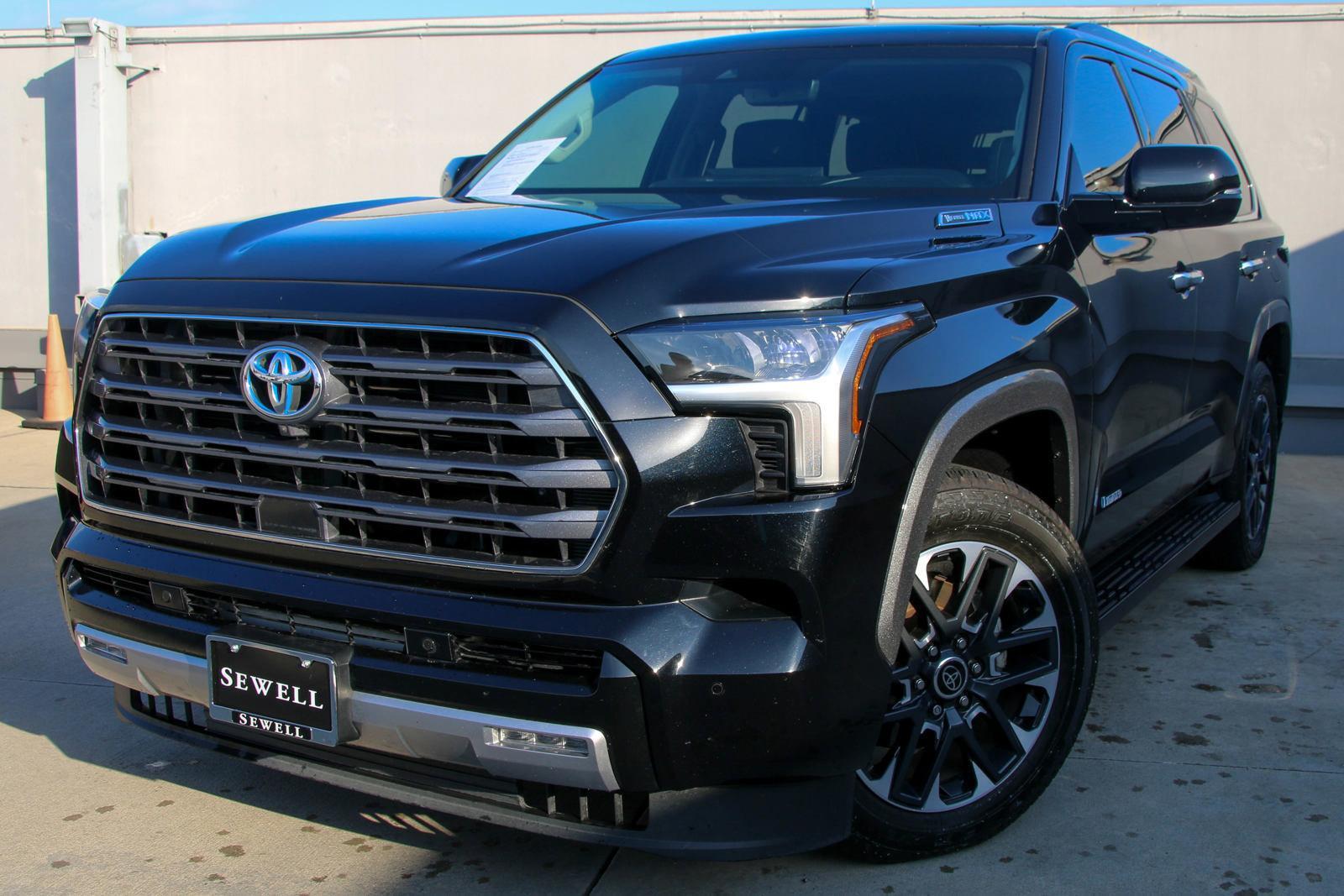 2023 Toyota Sequoia Vehicle Photo in SUGAR LAND, TX 77478