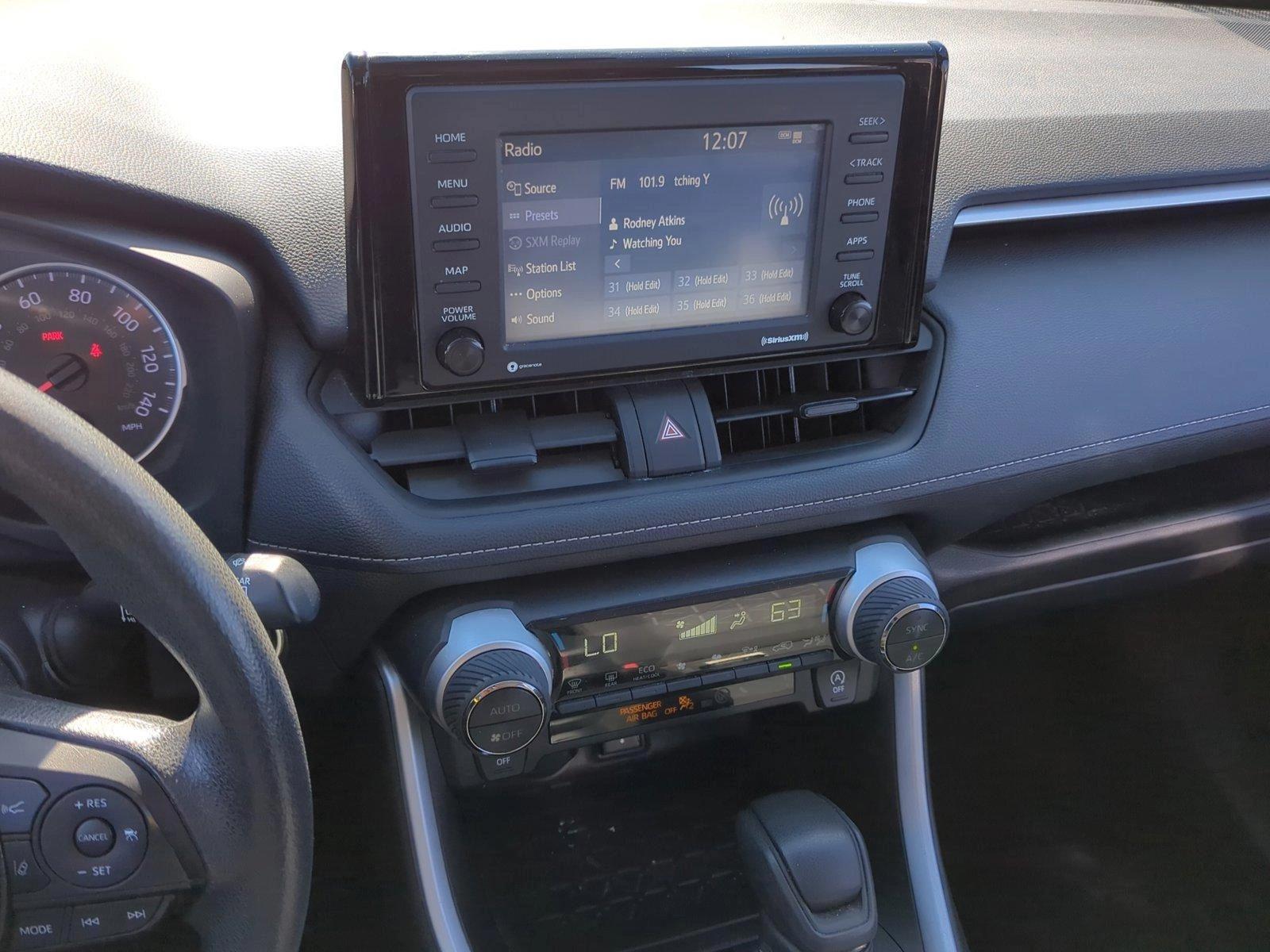 2021 Toyota RAV4 Vehicle Photo in Ft. Myers, FL 33907