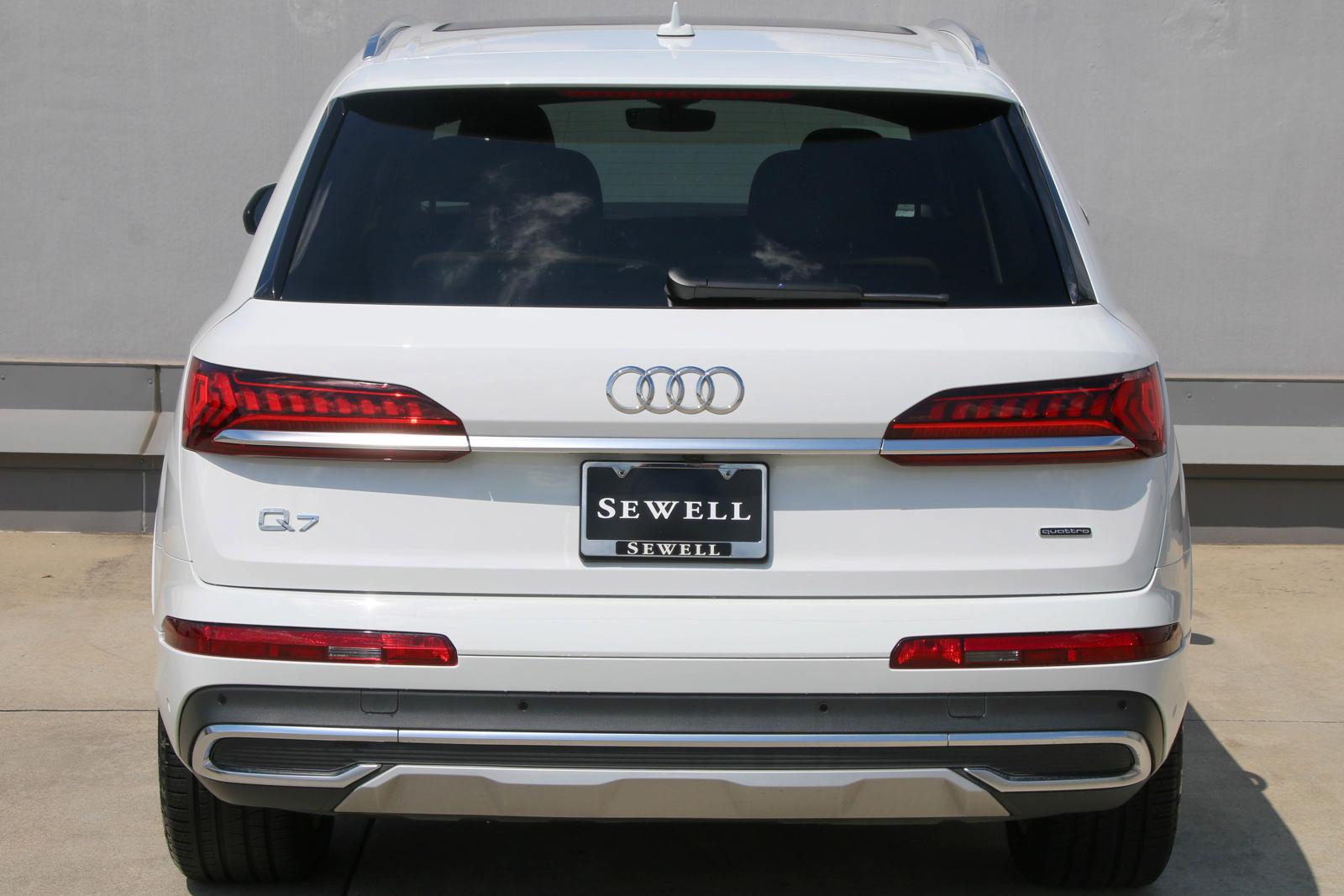 2023 Audi Q7 Vehicle Photo in SUGAR LAND, TX 77478