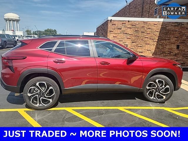 2025 Chevrolet Trax Vehicle Photo in Plainfield, IL 60586