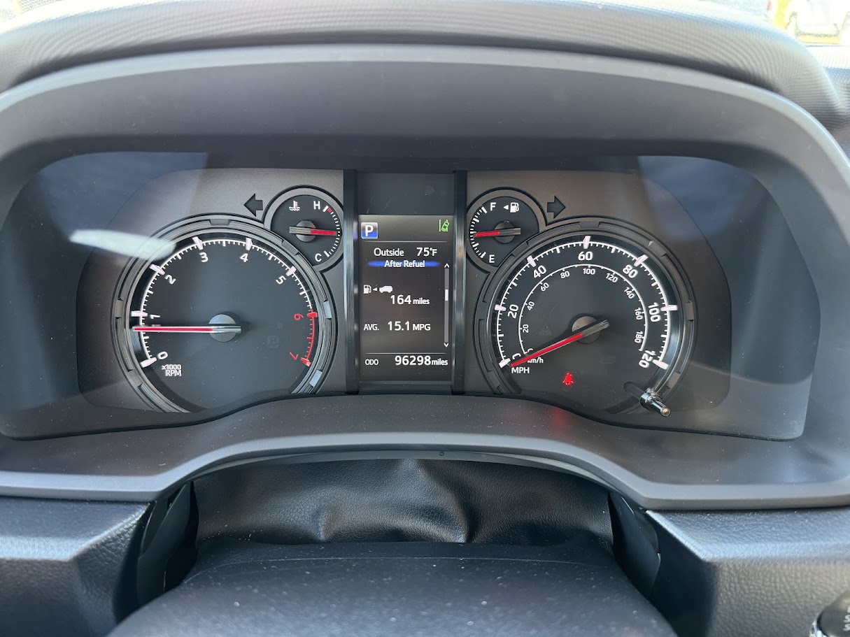 2020 Toyota 4Runner Vehicle Photo in BOONVILLE, IN 47601-9633