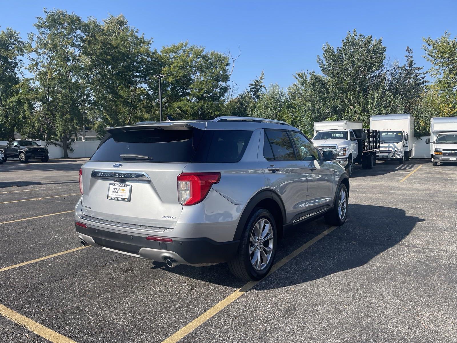 2023 Ford Explorer Vehicle Photo in Plainfield, IL 60586