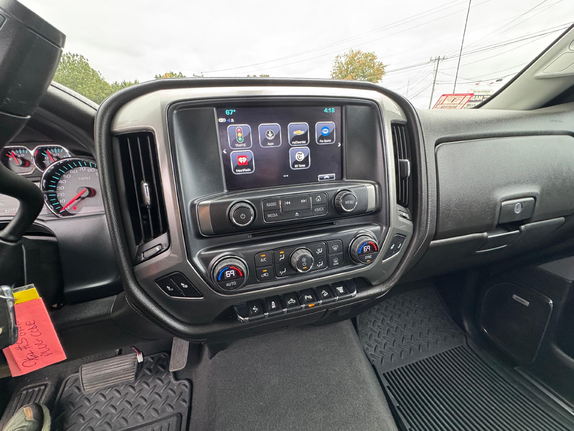 2019 Chevrolet Silverado 2500HD Vehicle Photo in LEOMINSTER, MA 01453-2952