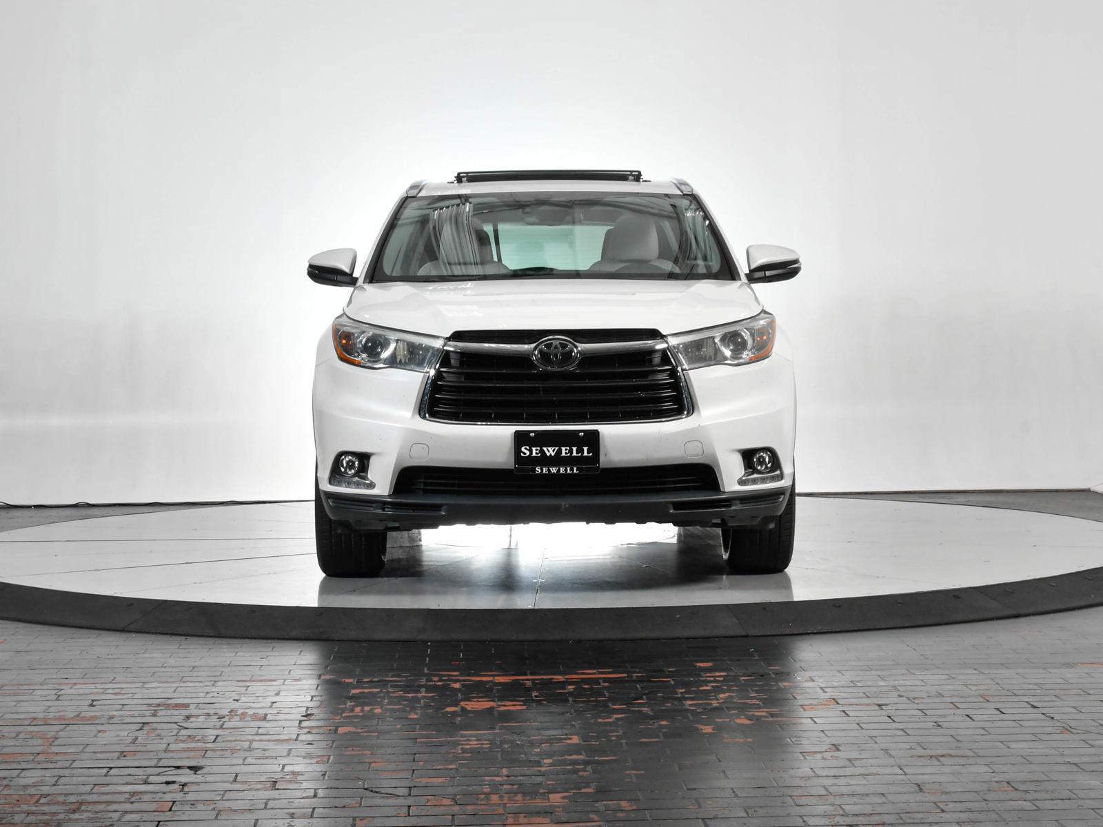 2015 Toyota Highlander Vehicle Photo in DALLAS, TX 75235