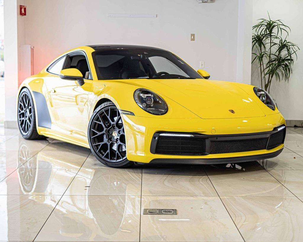 2021 Porsche 911 Vehicle Photo in Saint Charles, IL 60174