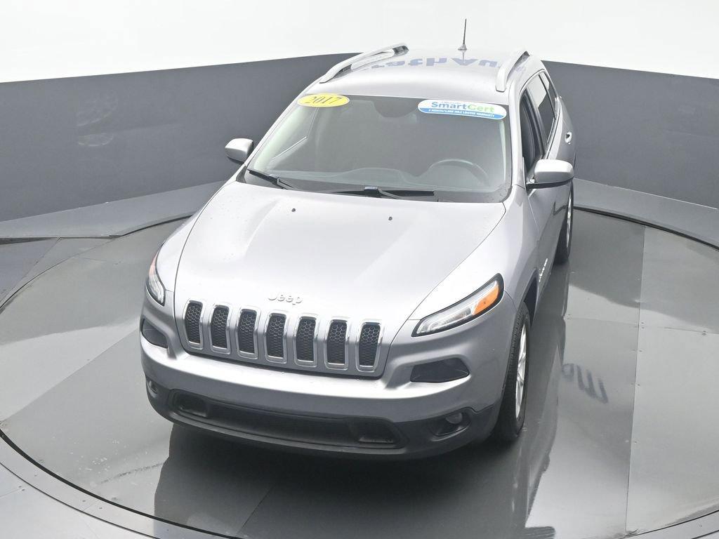 2017 Jeep Cherokee Vehicle Photo in Cedar Rapids, IA 52402