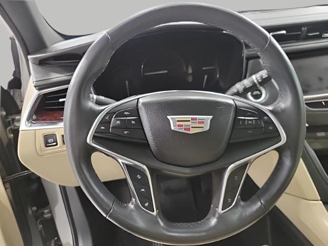 2017 Cadillac XT5 Vehicle Photo in NEENAH, WI 54956-2243