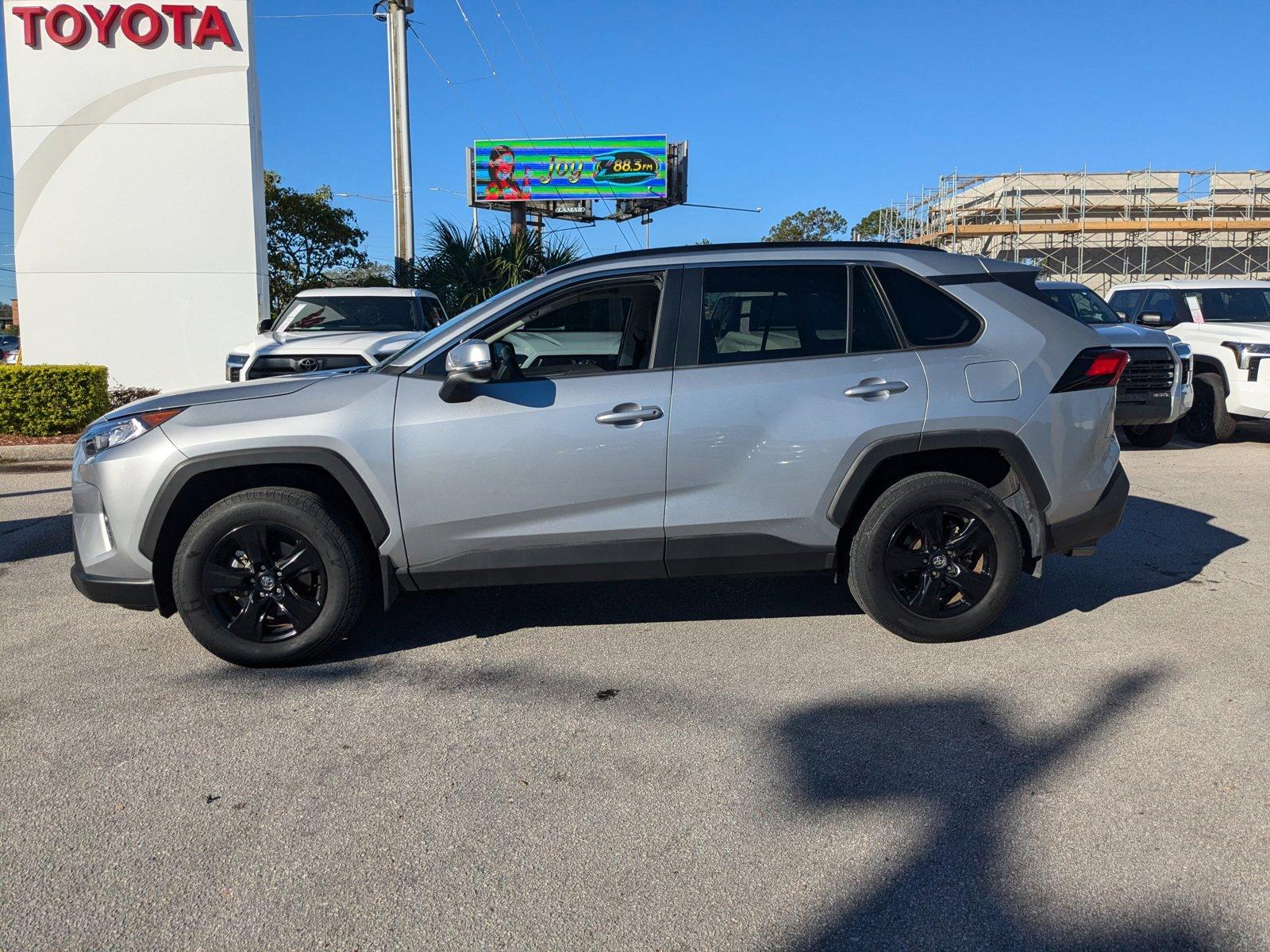 2020 Toyota RAV4 Vehicle Photo in Winter Park, FL 32792