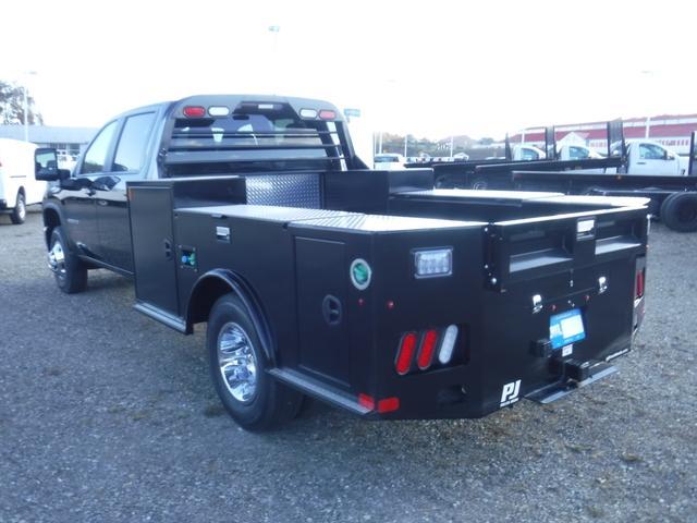 2025 Chevrolet Silverado 3500 HD Chassis Cab Vehicle Photo in JASPER, GA 30143-8655