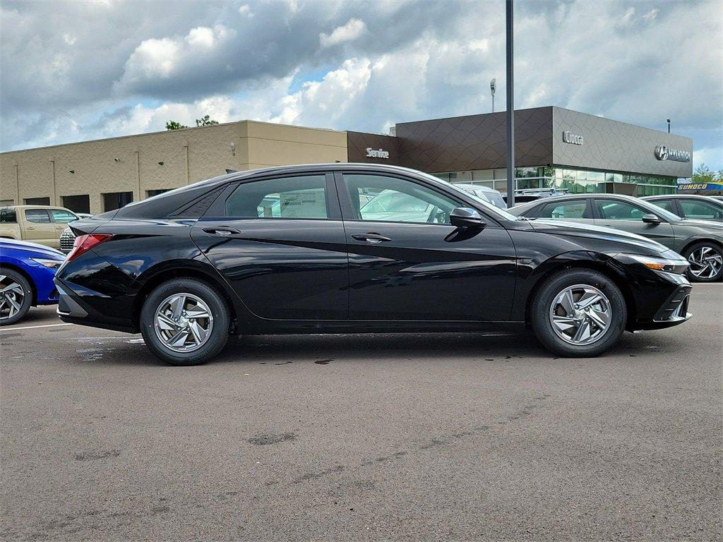 2024 Hyundai ELANTRA Vehicle Photo in Muncy, PA 17756