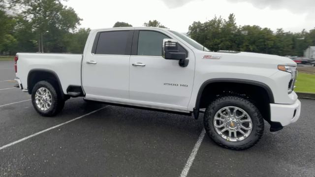 2025 Chevrolet Silverado 2500 HD Vehicle Photo in THOMPSONTOWN, PA 17094-9014