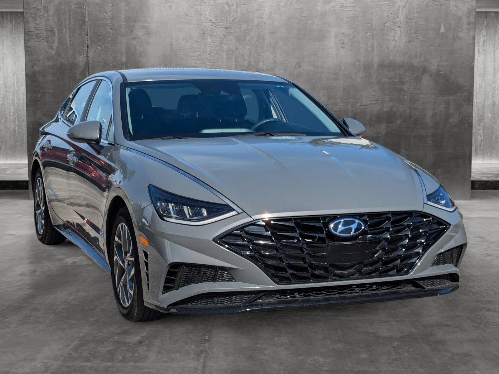 2023 Hyundai SONATA Vehicle Photo in Miami, FL 33015