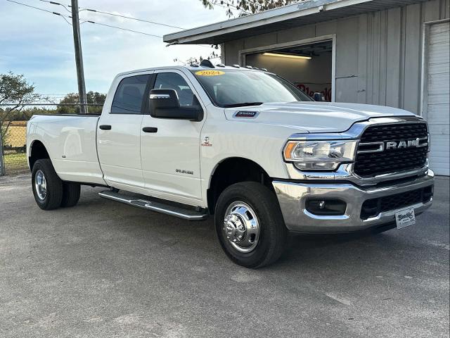 2024 Ram 3500 Vehicle Photo in RED SPRINGS, NC 28377-1640