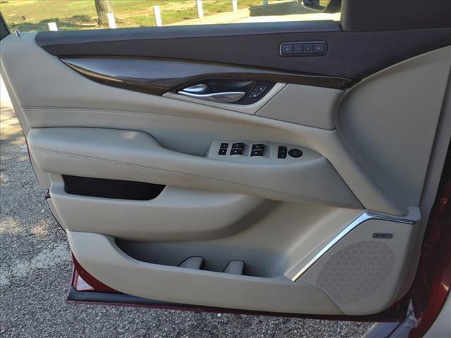 2019 Cadillac Escalade ESV Vehicle Photo in DENTON, TX 76210-9321