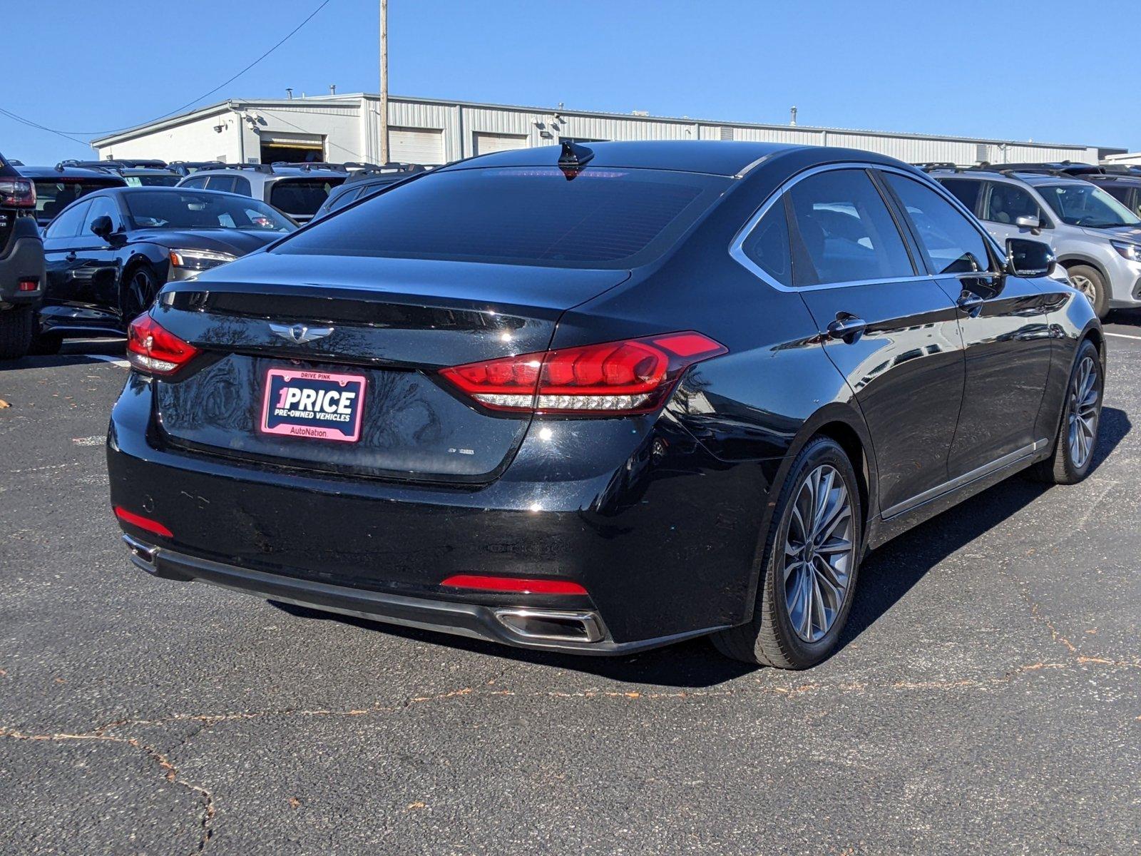 2015 Hyundai GENESIS Vehicle Photo in Cockeysville, MD 21030