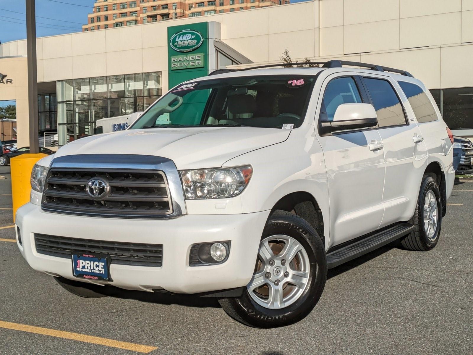 2016 Toyota Sequoia Vehicle Photo in Bethesda, MD 20852