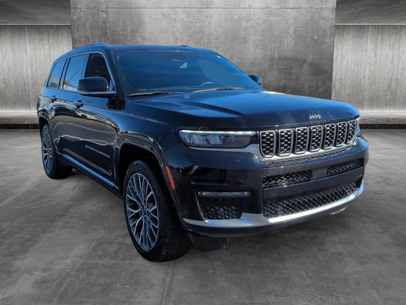 2021 Jeep Grand Cherokee L Vehicle Photo in Memphis, TN 38125