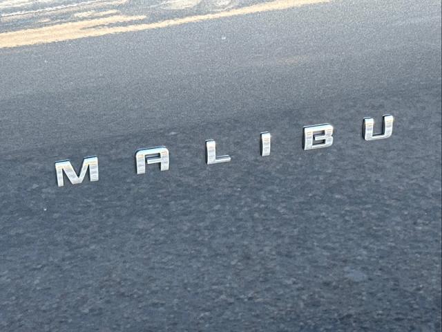 2021 Chevrolet Malibu Vehicle Photo in DUNN, NC 28334-8900