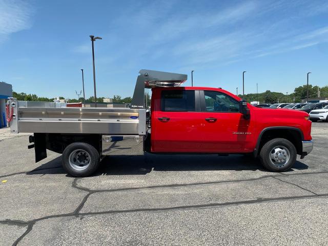 2024 Chevrolet Silverado 3500 HD CC Vehicle Photo in HUDSON, MA 01749-2782