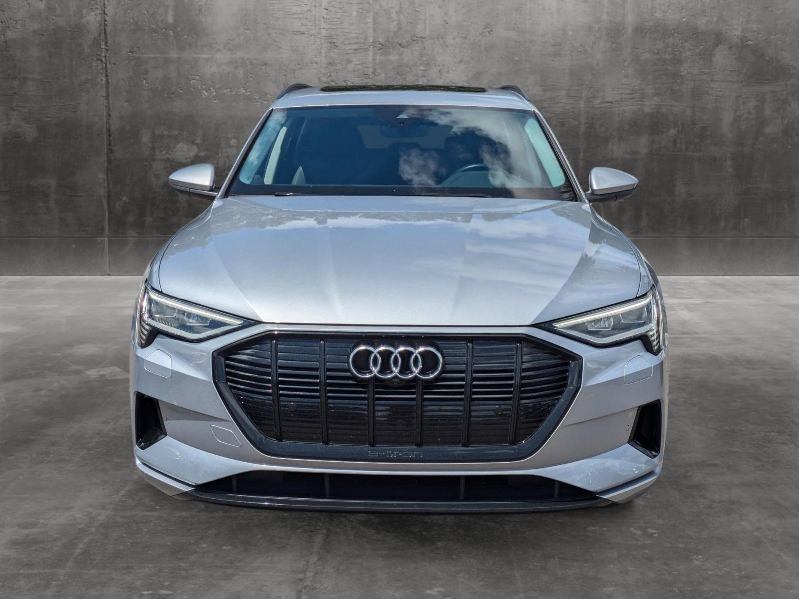 2021 Audi e-tron Vehicle Photo in Sarasota, FL 34231