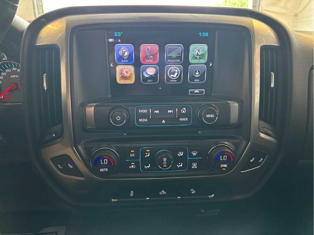 2017 Chevrolet Silverado 1500 Vehicle Photo in RED SPRINGS, NC 28377-1640