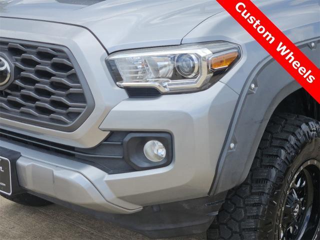 2020 Toyota Tacoma 4WD Vehicle Photo in Denison, TX 75020